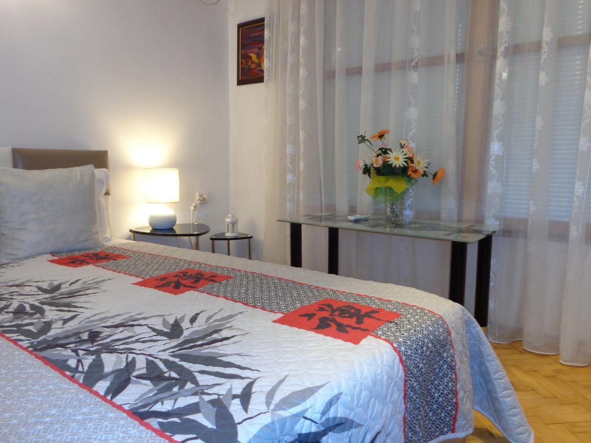 Zoya Apartment Burgas Exterior foto