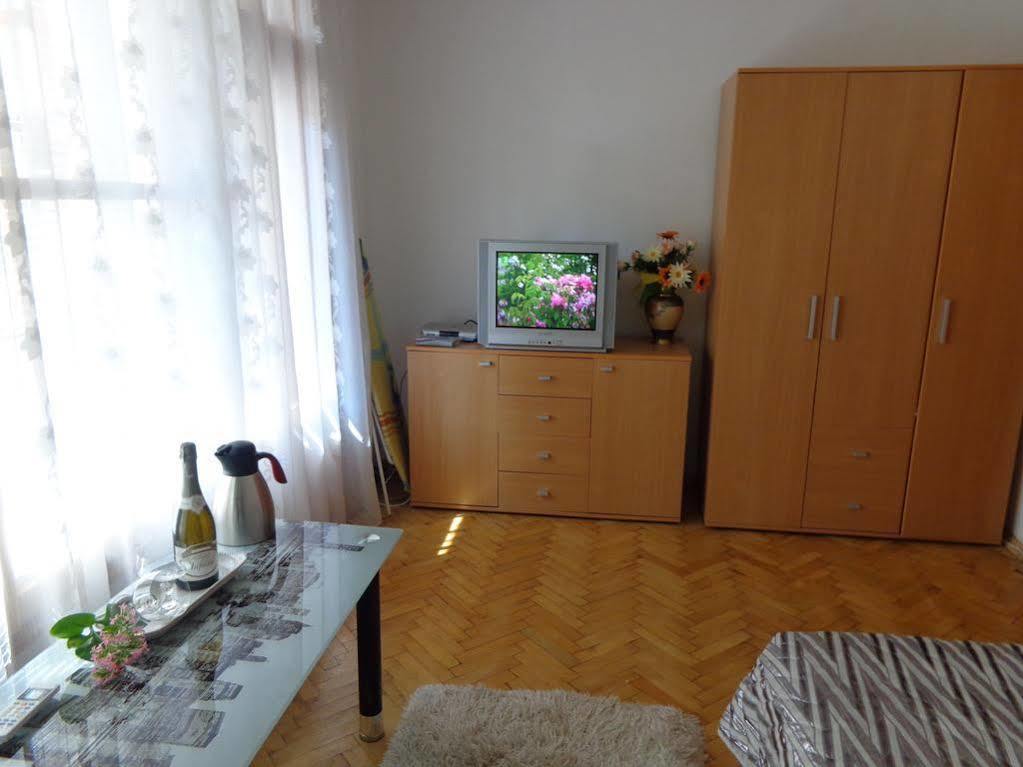 Zoya Apartment Burgas Exterior foto